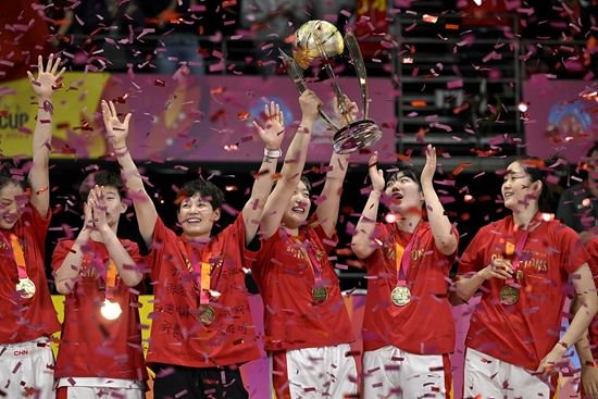 AYX爱游戏：中国女篮：传承女篮精神，永不放弃，为国争光，创造辉煌的简单介绍